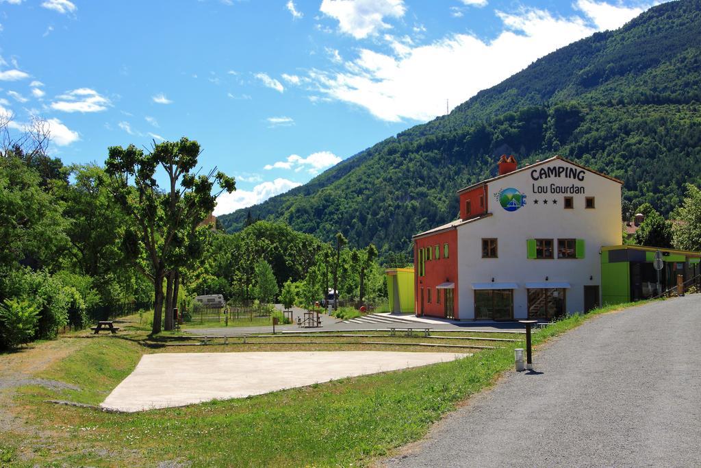 Camping Lou Gourdan Puget-Théniers Exterior foto