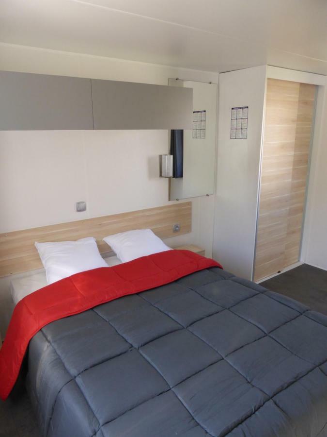 Camping Lou Gourdan Puget-Théniers Exterior foto